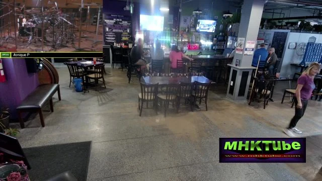 MHK Live from Broadways Shot Spot on 27-Sep-24-20:24:57