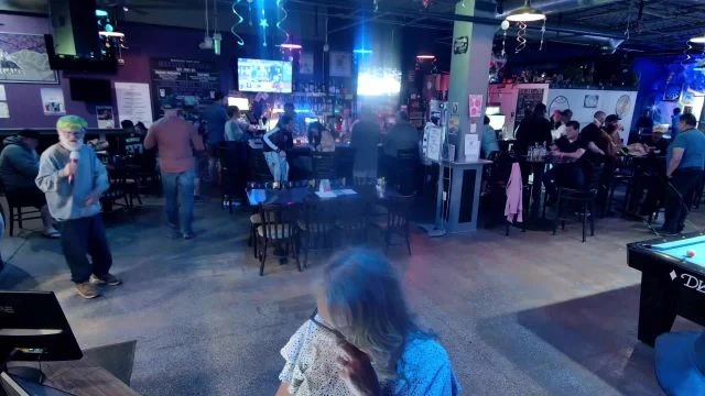 Live Mile High Karaoke 9-1 on 02-May-25-21:42:18