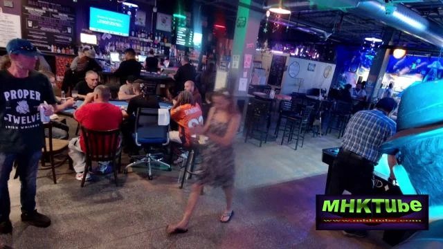 Live Wednesday through Saturday 9-1 with the Metro Best Karaoke  with Mile High Karaoke  on 12-Jun-25-21:48:41