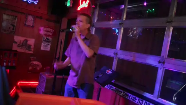 Live Sunday and Wednesday 8-12 Morrison Holiday Bar  on 21-Sep-25-21:50:59