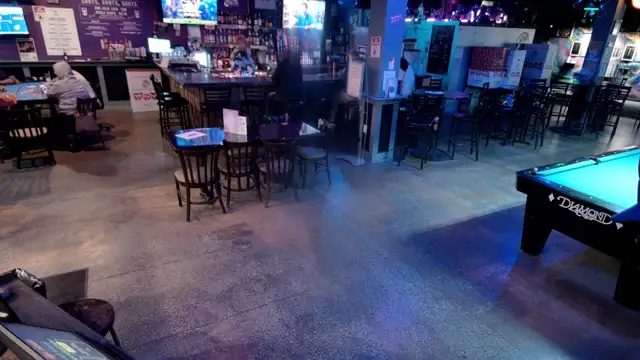 Live Wednesday through Saturday 9-1 with the Metro Best Karaoke  with Mile High Karaoke  on 03-Dec-25-20:52:50