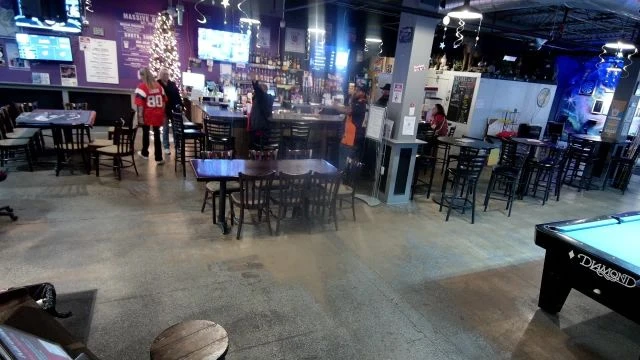 Live Wednesday through Saturday 9-1 with the Metro Best Karaoke  with Mile High Karaoke  on 21-Dec-25-22:04:54